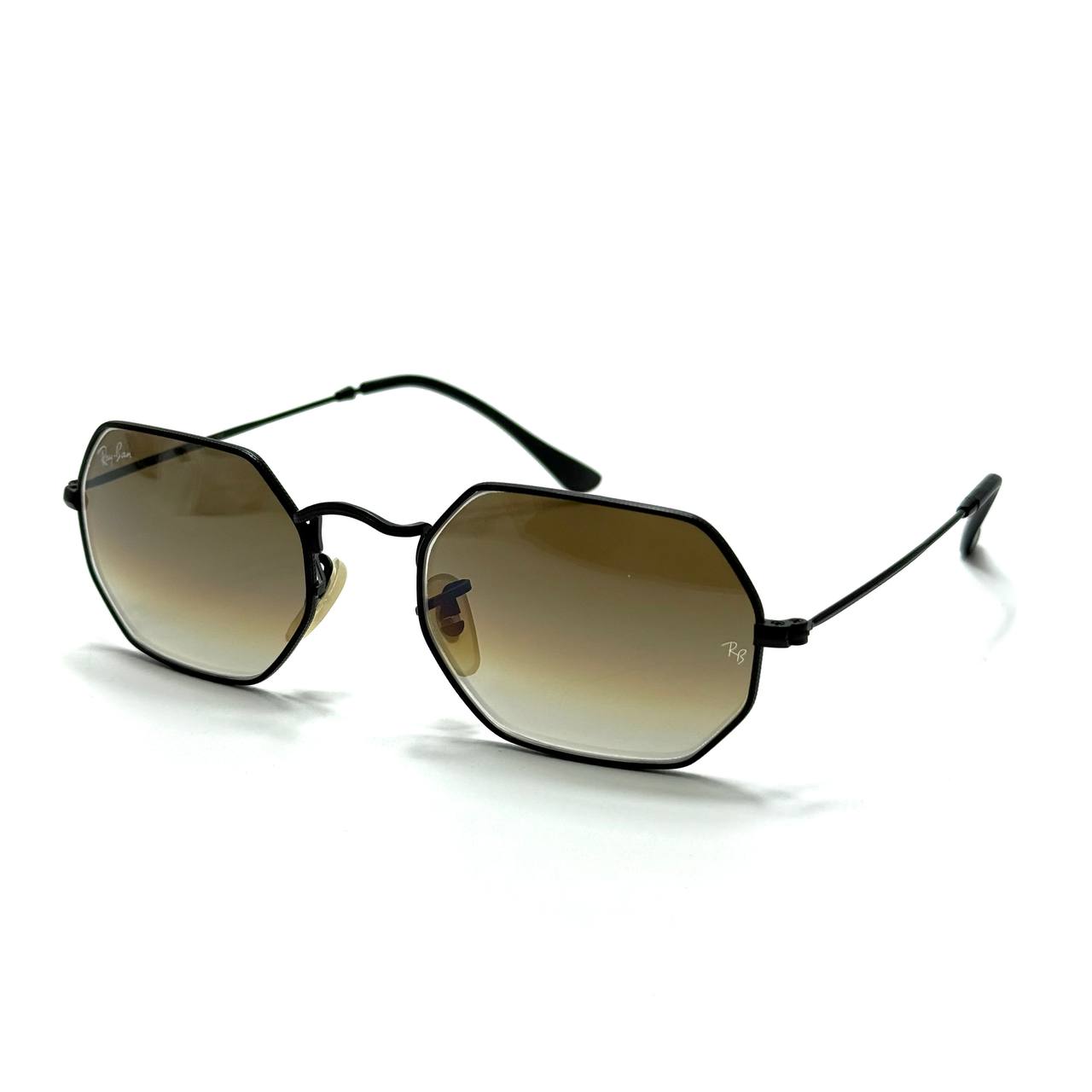 Ray-Ban Geometric– Matte Black / Brown Gradient