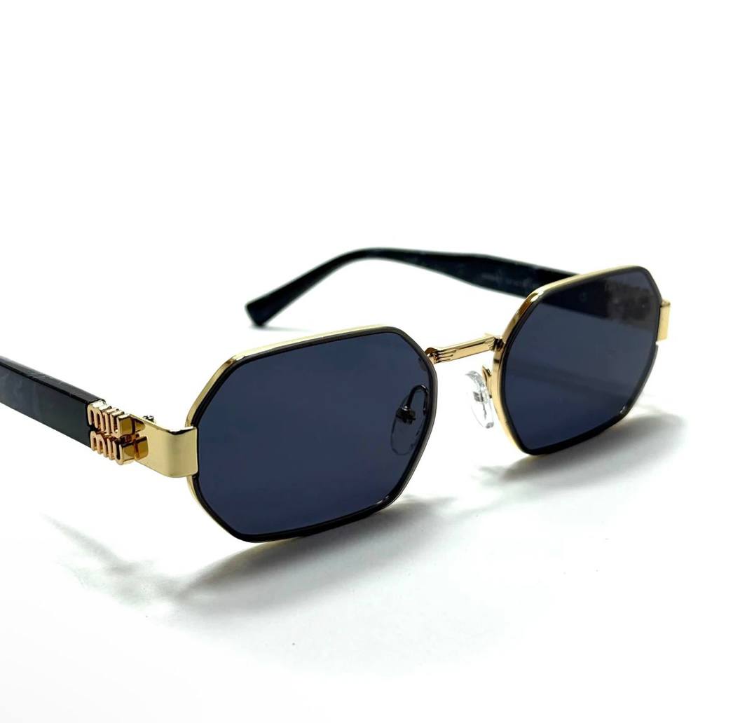 Miu Miu Geometric – Gold / Black