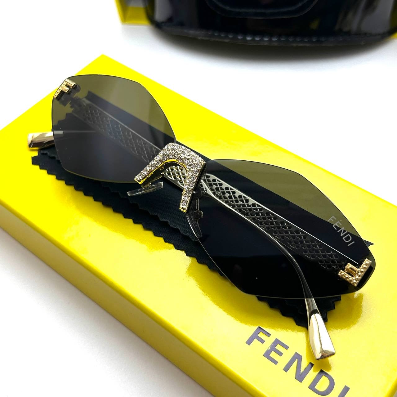 Fendi Crystal Cat-Eye Sunglasses - Black Gold